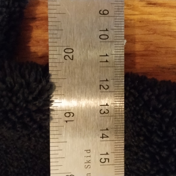 BDG fuzzy cropped fleece sweatshirt - Picture 3 of 5